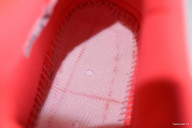 NRG Jordan Hot AQ9128-600 4 Punch" Air 0720
